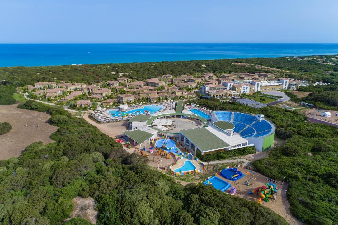 Is Serenas Badesi Resort Zewnętrze zdjęcie