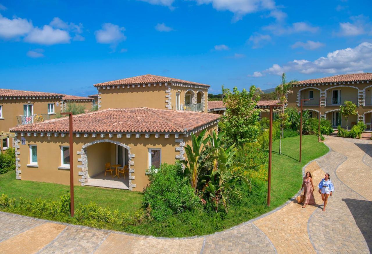 Is Serenas Badesi Resort Zewnętrze zdjęcie