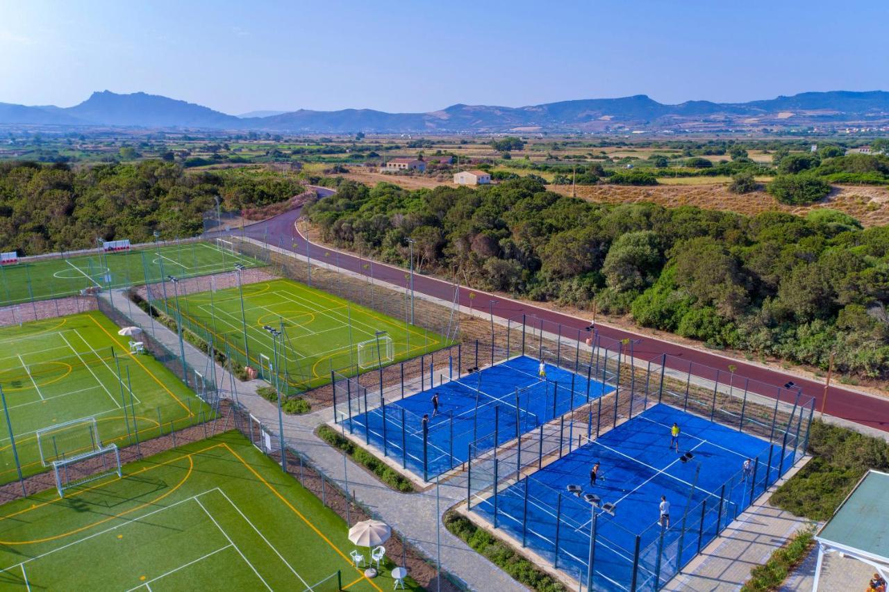Is Serenas Badesi Resort Zewnętrze zdjęcie